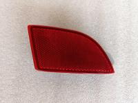 BCW8-51-5L0A Катафот заднего бампера правый (hatchbak) Mazda 3 2013-2018