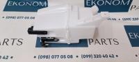 289106FL0A Бачок омывателя с двумя моторчиками Nissan Rogue (X-Trail) 2014-2020