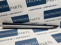 5727A483 Накладка на двери передняя левая Mitsubishi Outlander 2014-2019