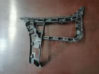 5C6807393 Крепление (кронштейн) заднего бампера нижнее левое Volkswagen Jetta 2011-2015