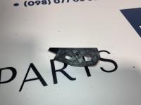 23424576 Крепление переднего бампера верхнее правое Chevrolet Malibu 2016-2019