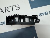 7P6807184G Крепление переднего бампера   правое Volkswagen Touareg 2015-2017