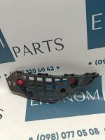 521460E100 Крепление переднего бампера левое Toyota Highlander 2020-