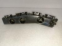 5182597AB Крепление (кронштейн) переднего бампера левое Jeep Compass 2011-2016