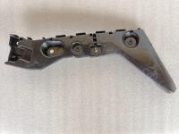 BDTS502J1 Крепление заднего бампера левое Mazda 3 2019-2024