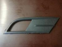 5C6853666E9B9 Рамка противотуманной фары правая Volkswagen Jetta 2016-2018