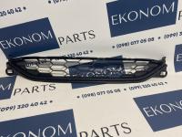 71103-T7J-H00 Решётка переднего бампера Honda HR-V 2014-2018