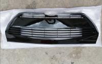53112-02730 Решетка переднего бампера USA  Toyota Corolla 2017-2019