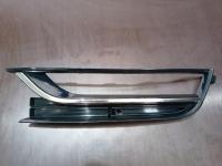 561853665A9B9 Рамка противотуманной фары левая Volkswagen Passate B7 2012-2015
