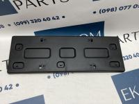 Подиум под номер на передний бампер Mitsubishi Outlander 2019-2020