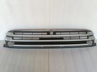 53102-0E090 Решетка переднего бампера под камеру (покрашена под хром) Toyota Highlander 2017-2019