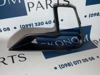 JB5Z-17B968-AA Рамка противотуманной фары правая Ford Explorer 2018- 2019