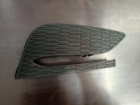 84095931 Заглушка противотуманной фары правая Chevrolet Cruze 2016-2019