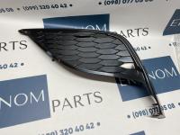 8148206190 Заглушка переднего бампера левая не крашена Toyota Camry SE, XSE 2021-