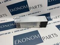 1487461-00-D Пятак переднего усилителя верхний левый Tesla Model Y 2020-2024