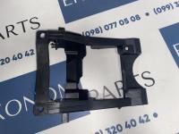 71150-T7J-H00 Крепление решётки радиатора Honda HR-V 2014-2018