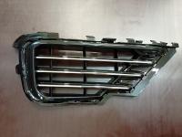 7P6854662D041 Решетка переднего бампера правая Volkswagen Touareg R-Line 2015-2018