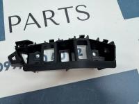 7P6807183G Крепление переднего бампера  левое Volkswagen Touareg 2015-2017