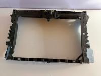 561-805-588-C-9B9 Панель радиатора (телевизор)  Volkswagen Passate B8 2016-2018