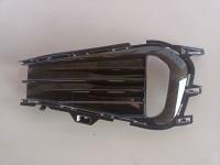 Рамка противотуманной фары правая Volkswagen Jetta 2023-
