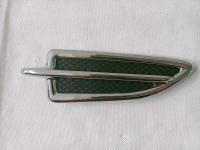 CJ5Z-16228-AB Накладка (молдинг) переднего крыла правая Ford Escape 2013-2016