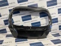 AE8Z-5840110-A Крышка багажника (хэтчбек) Ford Fiesta 2013-2017