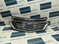 84150736 Решетка радиатора (хром) Chevrolet Equinox 2017-2021