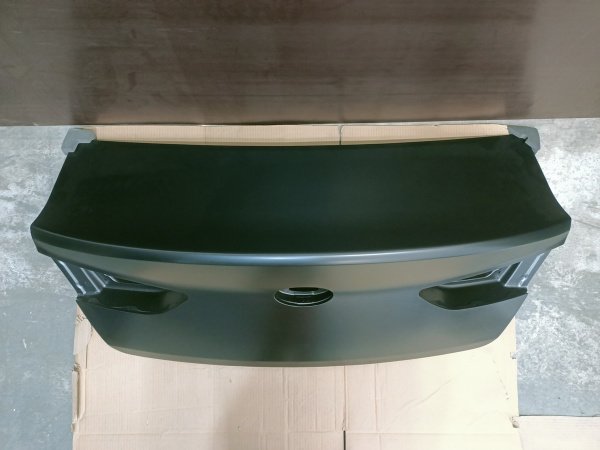 69200-С2500 Крышка багажника Hyundai Sonata 2018-2020