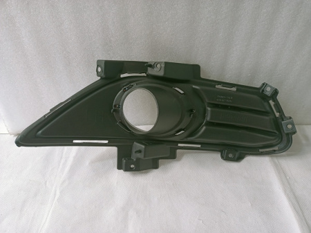 DS7Z-17B814-BA Рамка противотуманной фары (матовая) левая Ford Fusion 2013-2016
