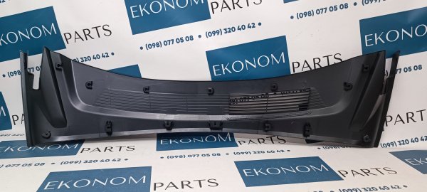 1694501-00-E Подкапотный пластик бокса Tesla Model 3 2024-