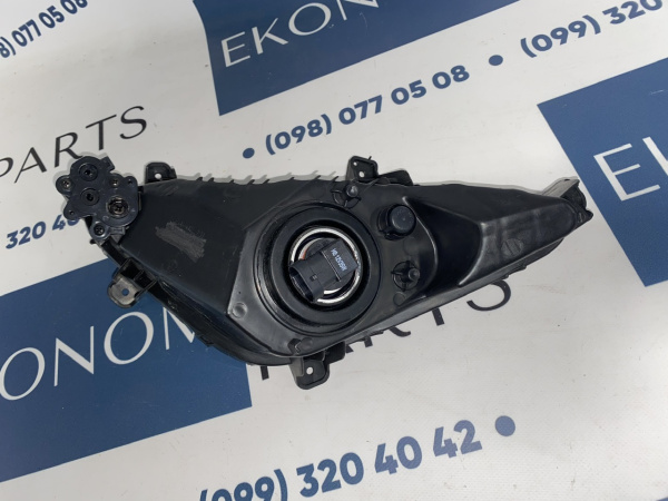 92201-3X230 Противотуманная фара правая EU Hyundai Elantra 2011-2015