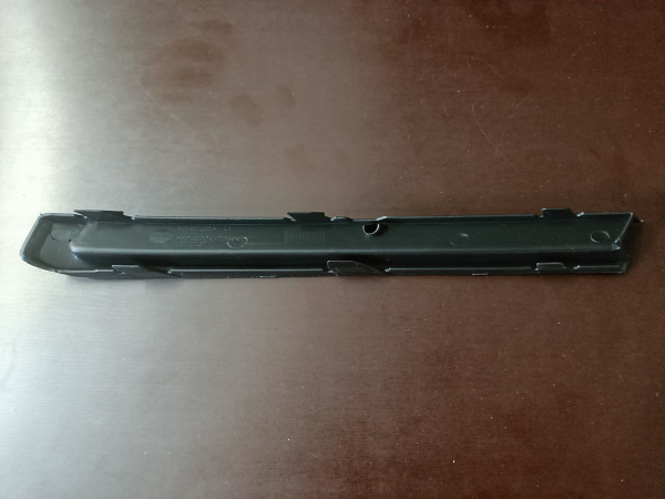 5C68072339B9 Накладка переднего бампера левая Volkswagen Jetta 2016-2018