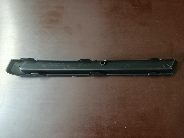 5C68072339B9 Накладка переднего бампера левая Volkswagen Jetta 2016-2018