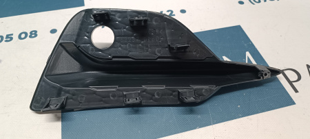 62257HV10A Заглушка противотуманной фары левая под парктроник Nissan Qashqai 2018-2022