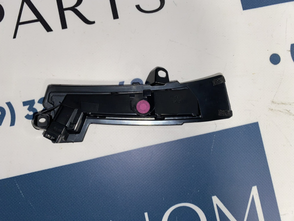 DS7Z-13B375-A Поворотник (повторитель поворота) зеркала USA левый Ford Fusion 2013-2020