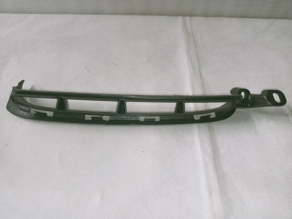 86596-S1000 Воздуховод переднего бампера правый Hyundai Santa Fe 2019-2020