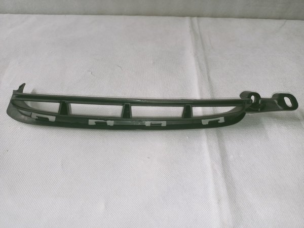 86596-S1000 Воздуховод переднего бампера правый Hyundai Santa Fe 2019-2020