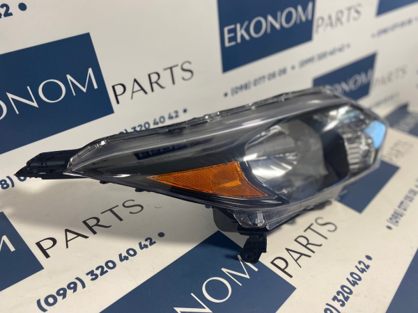33100-T7S-A01 Фара галоген правая Honda HR-V 2014-2018