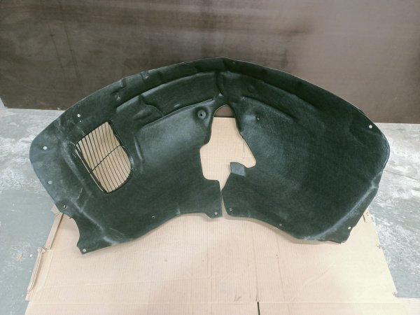 4L0809961B Подкрылок передний левый AUDI Q7 2010-2015