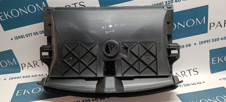155978700A Жалюзи Tesla Model 3 2021-2023