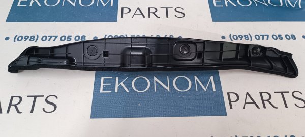 5382842070 Уплотнитель крыла-двери левый Toyota RAV4 2013-2018