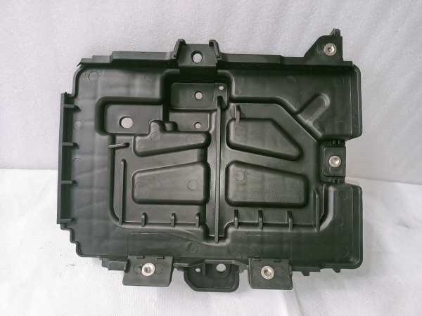 37150-F2100 Крепление подиума аккумулятора Hyundai Elantra 2016-2020