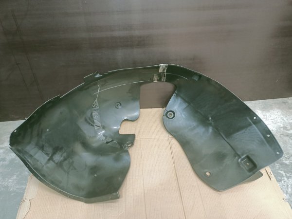 86811-S2000 Подкрылок передний левый Hyundai Santa Fe 2019-2020