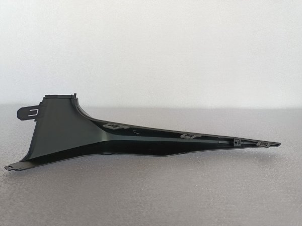 52113-02040 Накладка переднего бампера левая Toyota Corolla SE 2020-2023