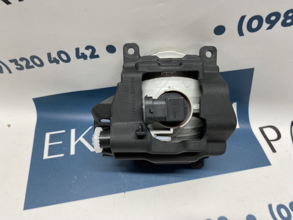 8122002110 Противотуманная фара левая USA Toyota RAV-4 2014-2015