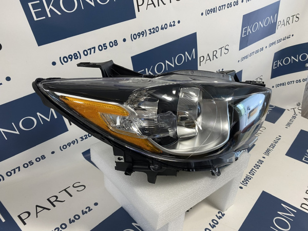 KJ0151031C Фара правая USA Mazda CX5 2014-2016