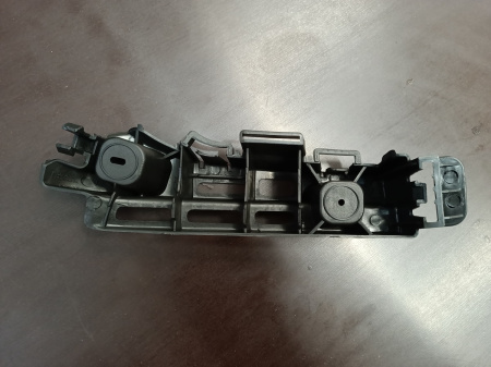 96962848 Крепление (кронштейн) заднего бампера правое Chevrolet Cruze 2009-2012