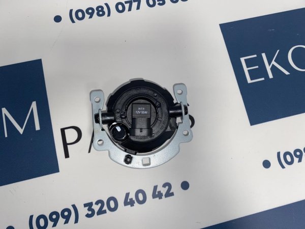 8321A365 Противотуманная фара левая/правая Mitsubishi ASX 2016-2019