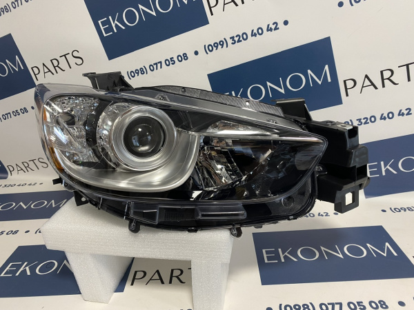 KJ0151031C Фара правая USA Mazda CX5 2014-2016