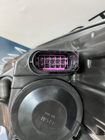 5GG941006B Фара правая Volkswagen Golf 7.5 2017-2019